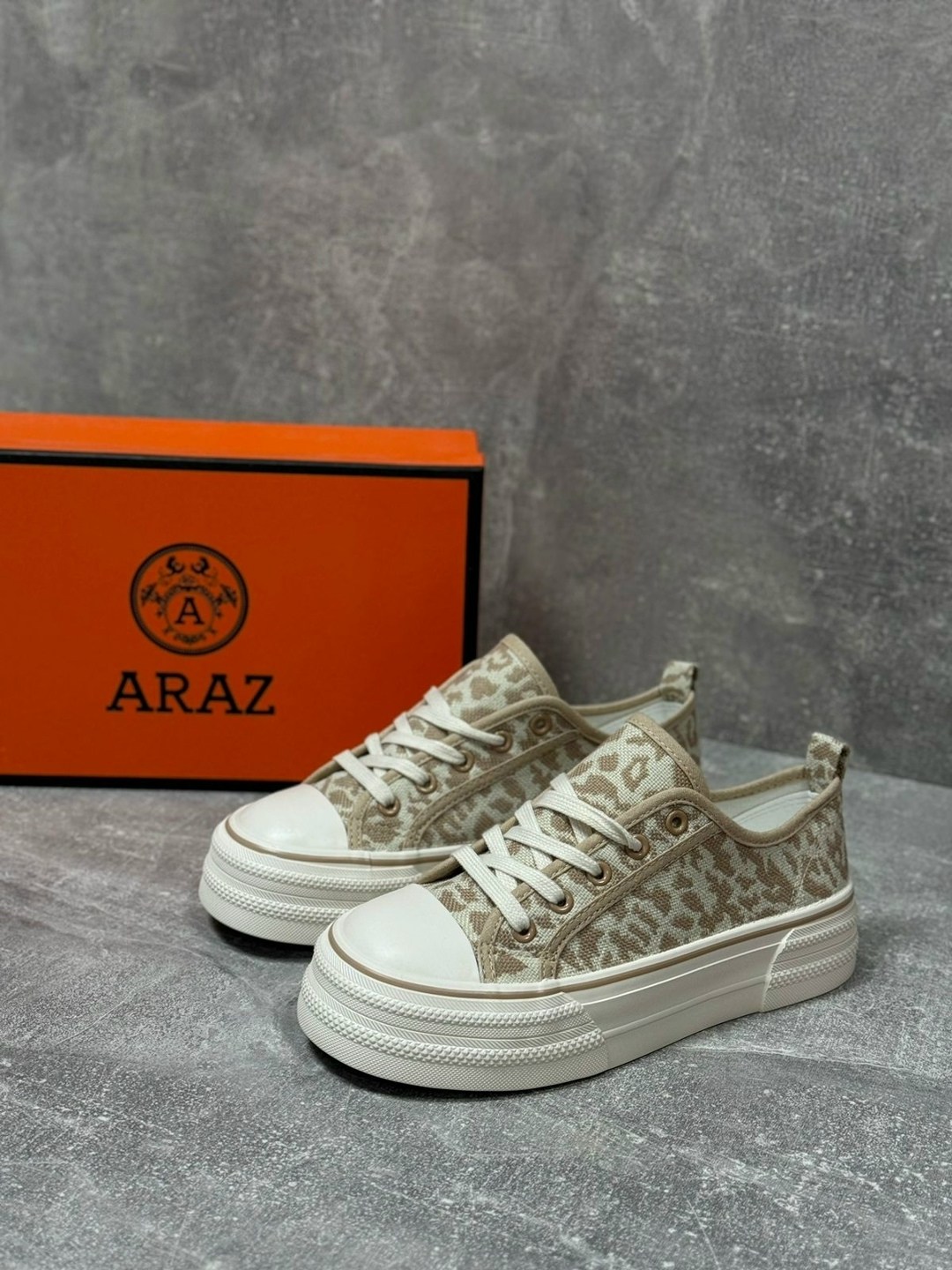 ,кеды женски,женские кеды,кеды на платформе,кеды с принтом