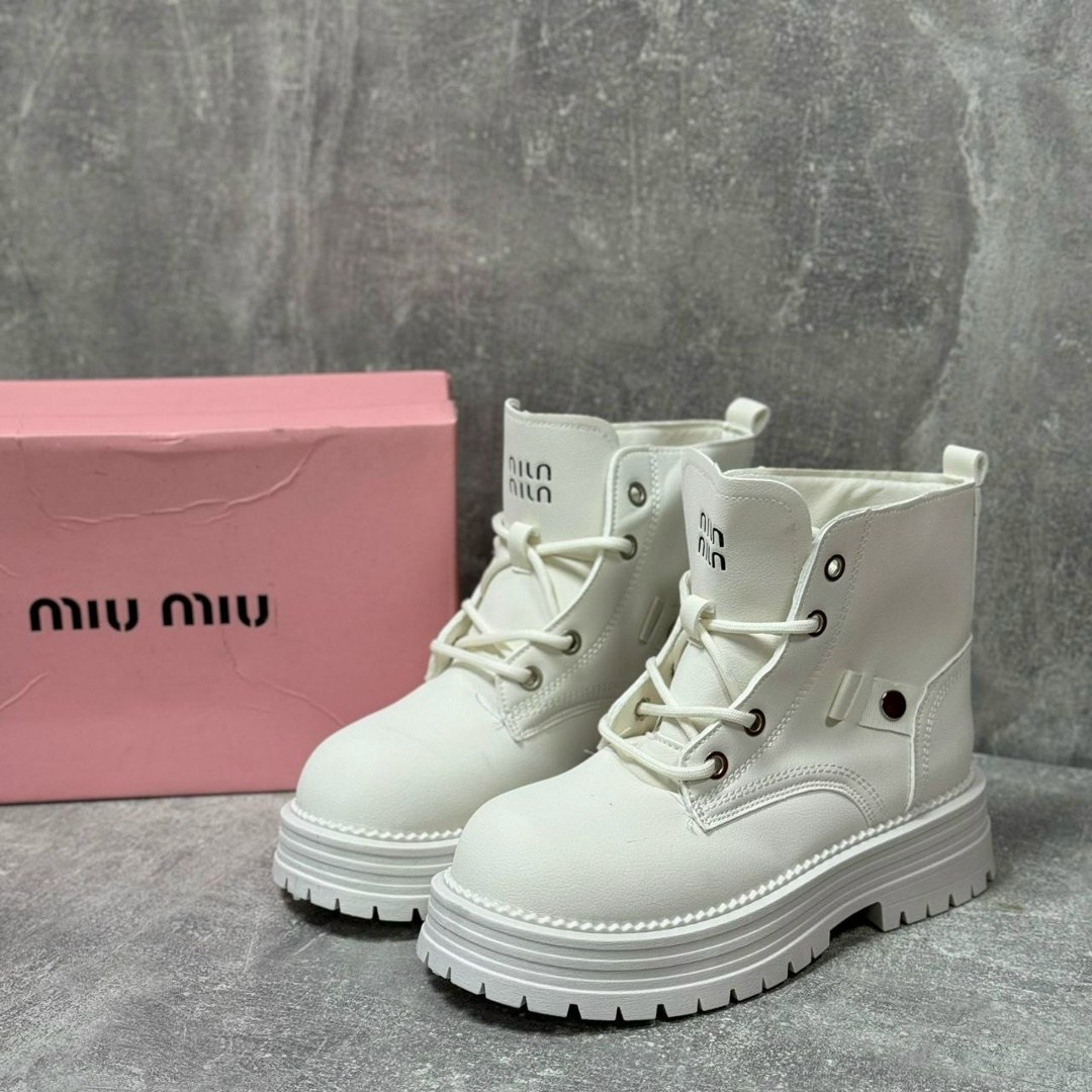 ,ботинки замшевые miu miu,зимние ботинки замшевые miu miu,ботинки миу миу женские зимние,ботинки miu miu