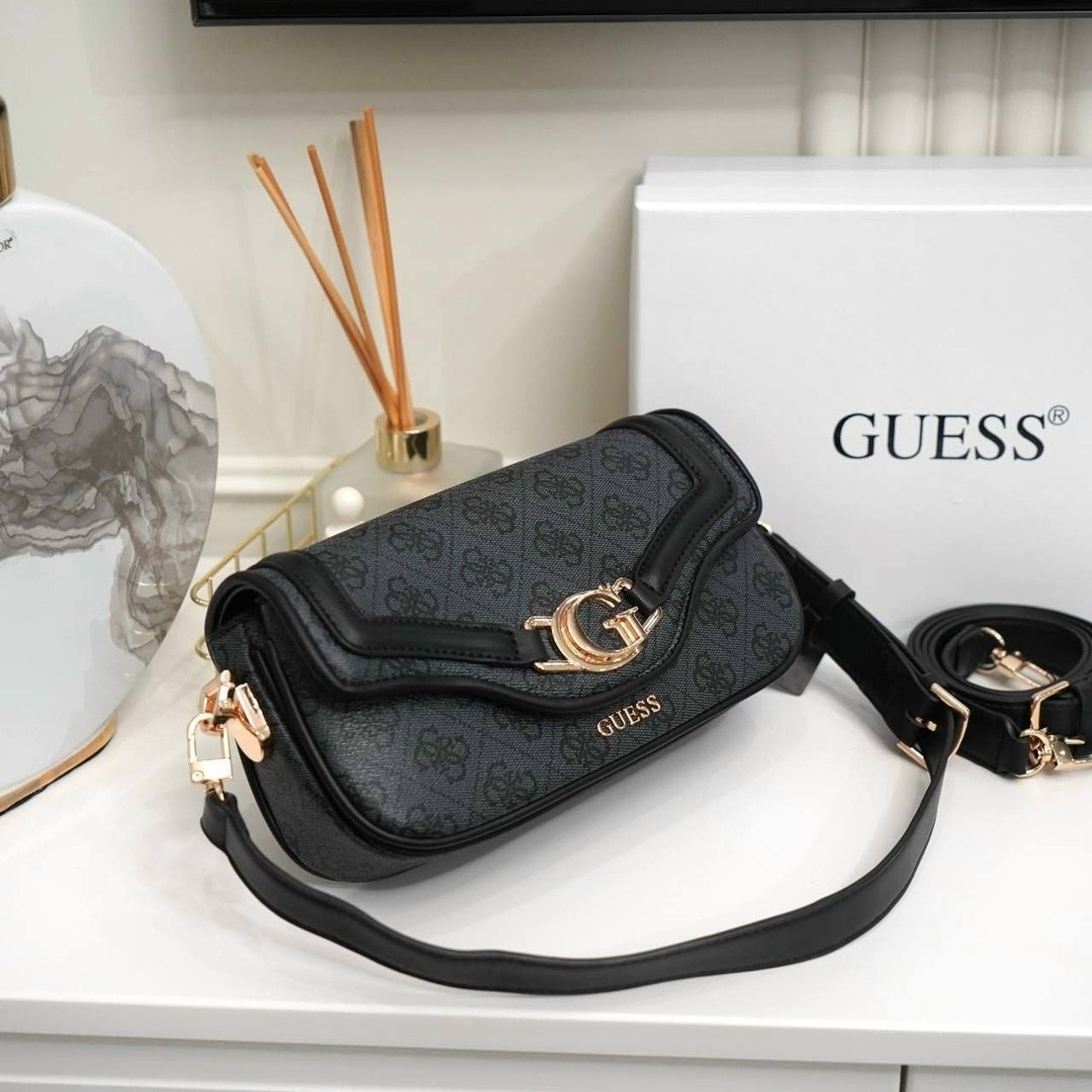 женская сумка guess,сумка guess женская оригинальная,сумка guess,сумка через плечо guess женская,сумка седло guess