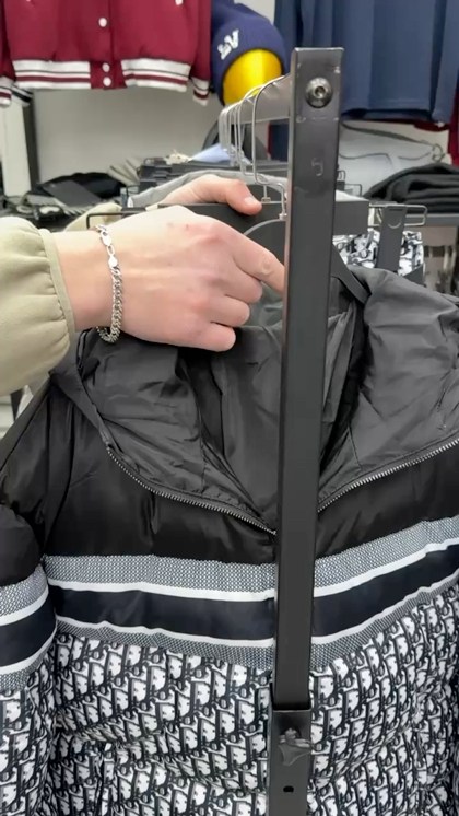 пуховик кристиан диор женский,двусторонний пуховик christian dior женский,двусторонний пуховик christian dior женский lm-12916,двусторонний пуховик christian dior женский (арт. vm-12502),пуховик dior