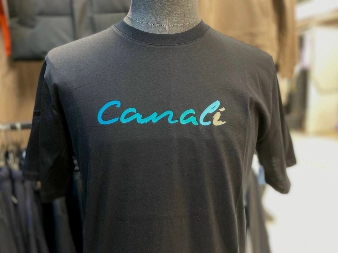 футболка,одежда футболка,мужские футболки,логотип футболки