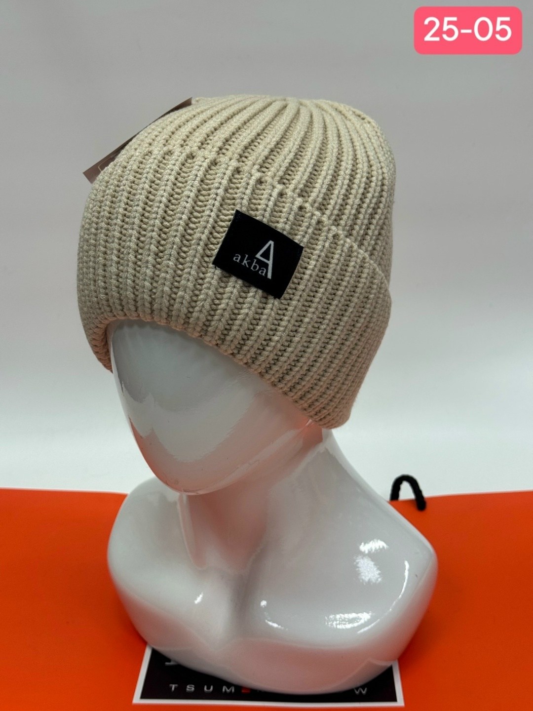 шапка,шапка женская,вязаная женская шапка,шапка для женщин,шапка женская бини