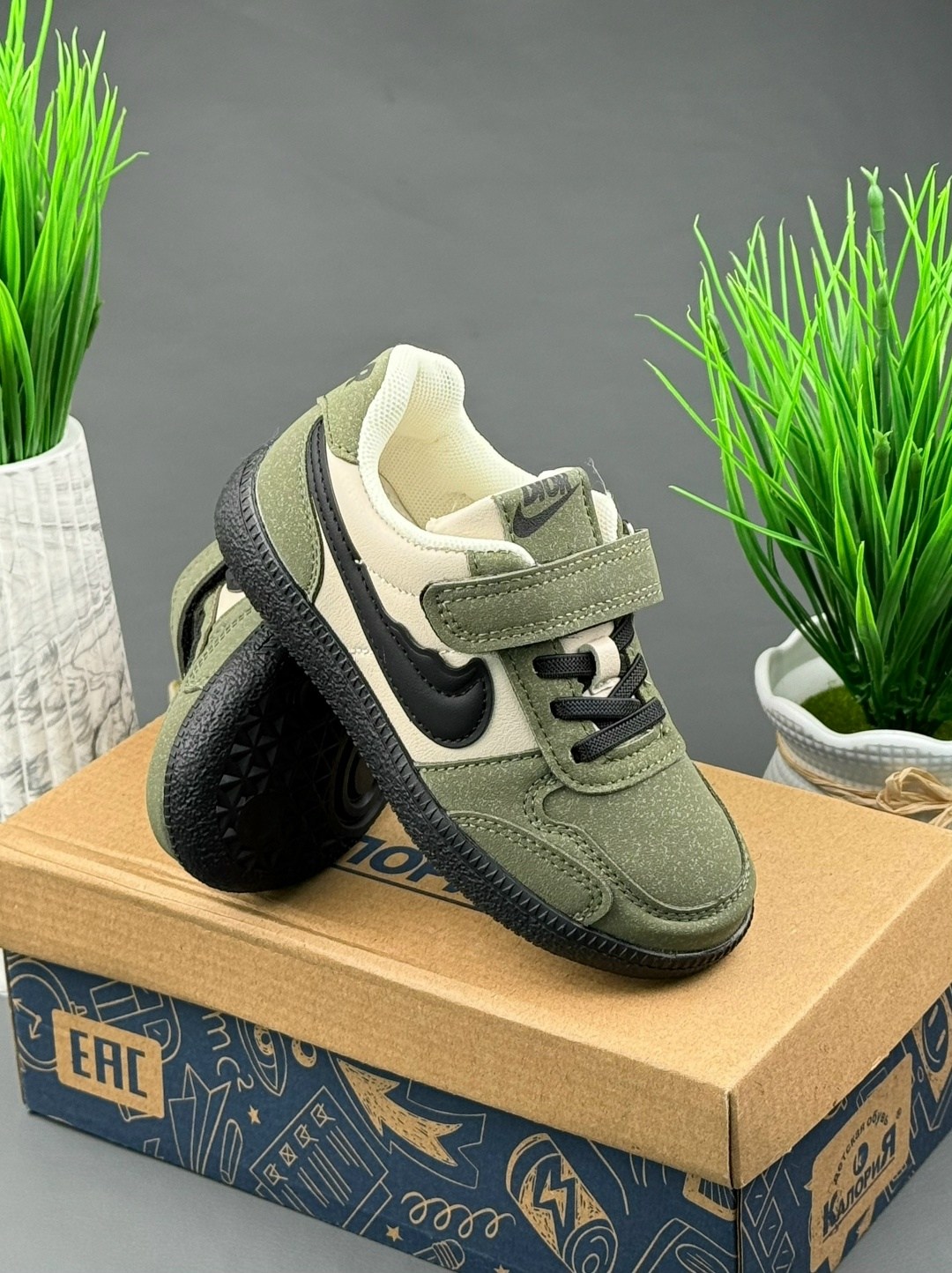 кроссовки эко,,adidas original,кроссовки эко кожа,детские кроссовки