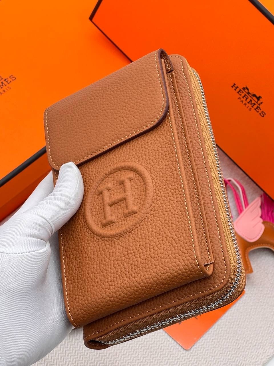 женская сумочка для телефона в стиле hermes кожа натуральная,сумка для телефона hermes,телефон hermes,сумочка для телефона,hermes сумка для телефона кошелек