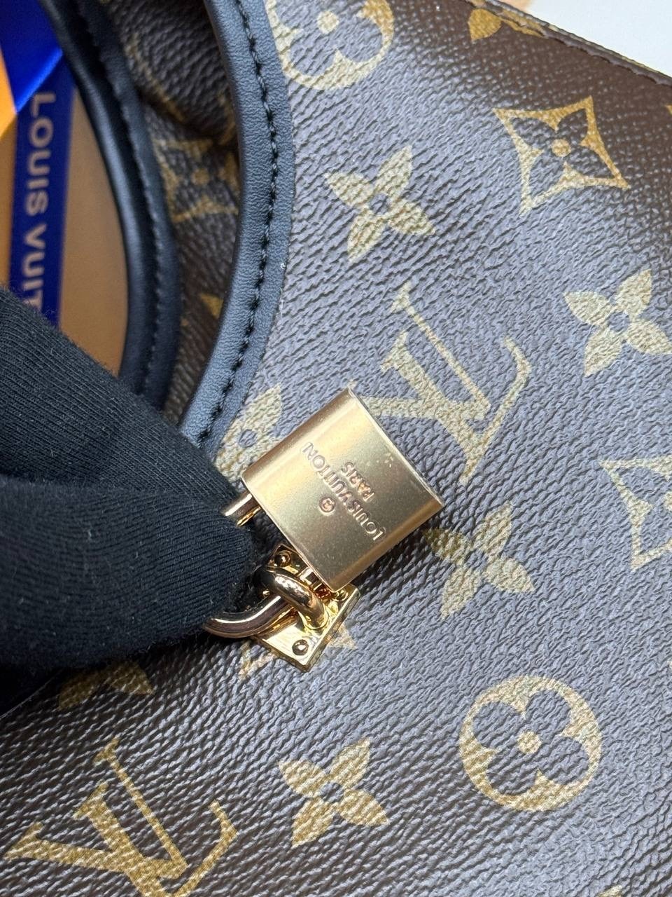 сумка на плечо louis vuitton,louis vuitton сумка,сумка луи виттон,сумочка луи виттон,сумка луи виттон женская