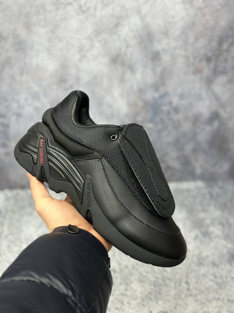 кроссовки raf simons antei,raf simons (runner) кроссовки ante,кроссовки raf simons anteir oversized sneaker,кроссовки raf simons (runner) antei чёрный,кроссовки raf simons runner antei
