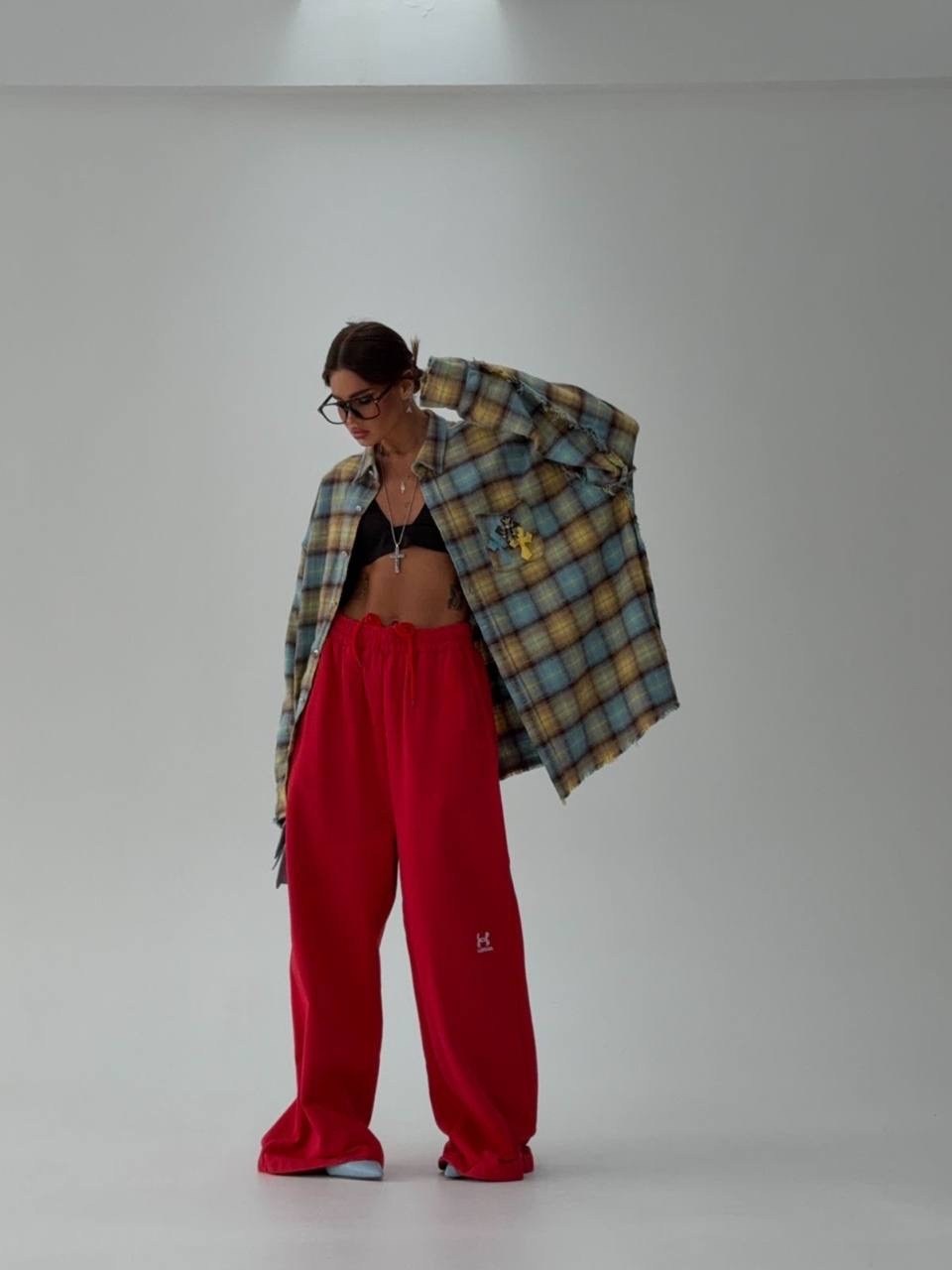 рубашка в клетку оверсайз vittoria vicci,брюки свободные,стильная рубашка,брюки женские в клетку