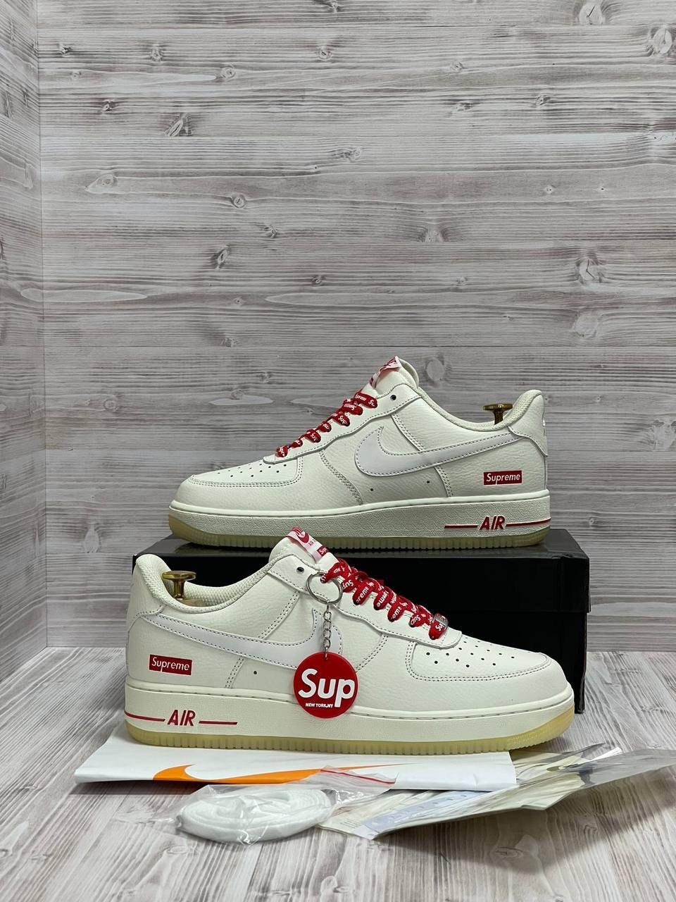 кроссовки nike air force 1 supreme,nike air force 1 supreme,nike air force 1 low supreme white,air force 1 supreme,найк аир форс 1 суприм