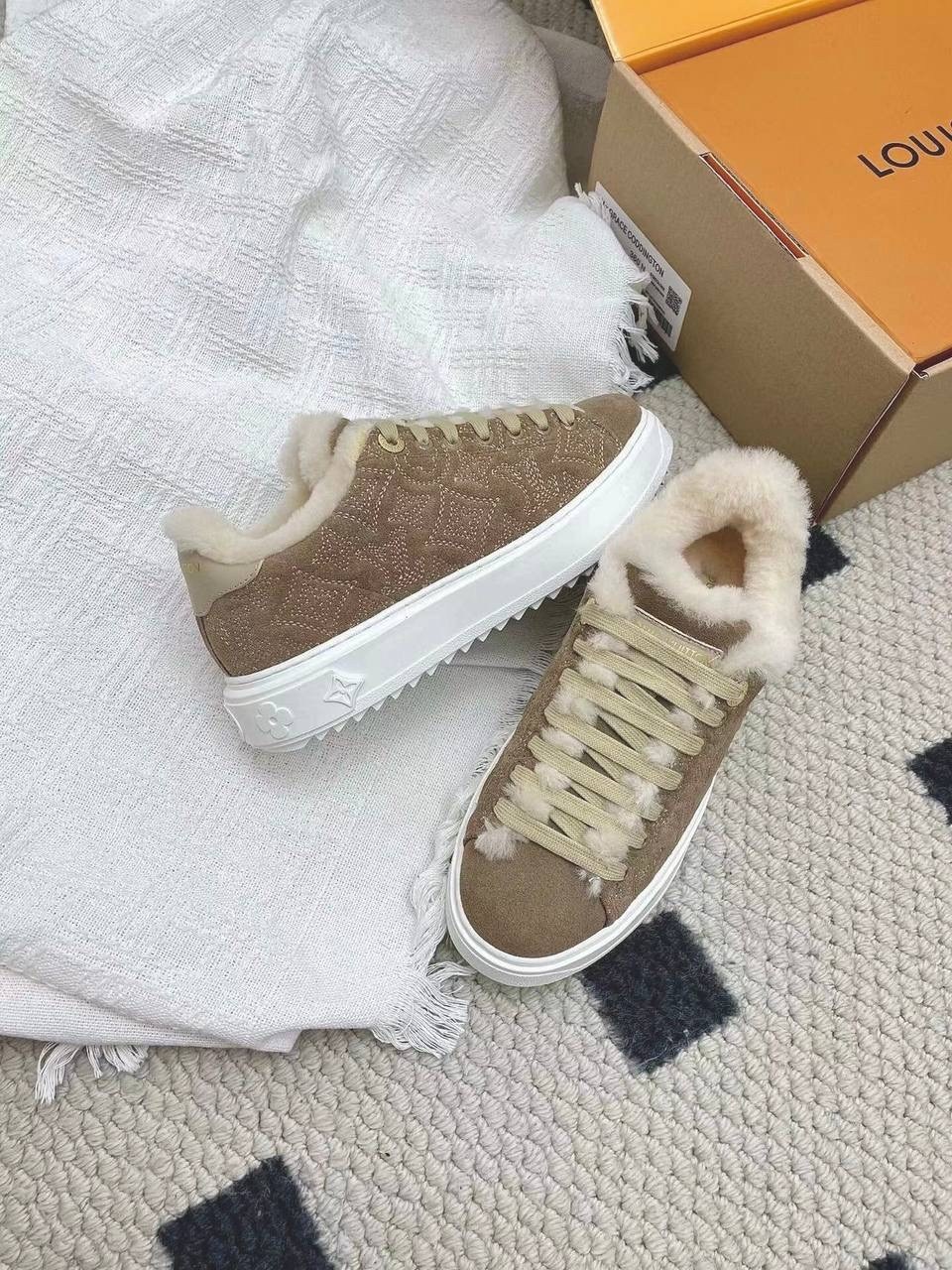 кеды louis vuitton time out зимние бежевые,кроссовки женские louis vuitton,,louis vuitton зимние кроссовки,бежевые кроссовки луи виттон