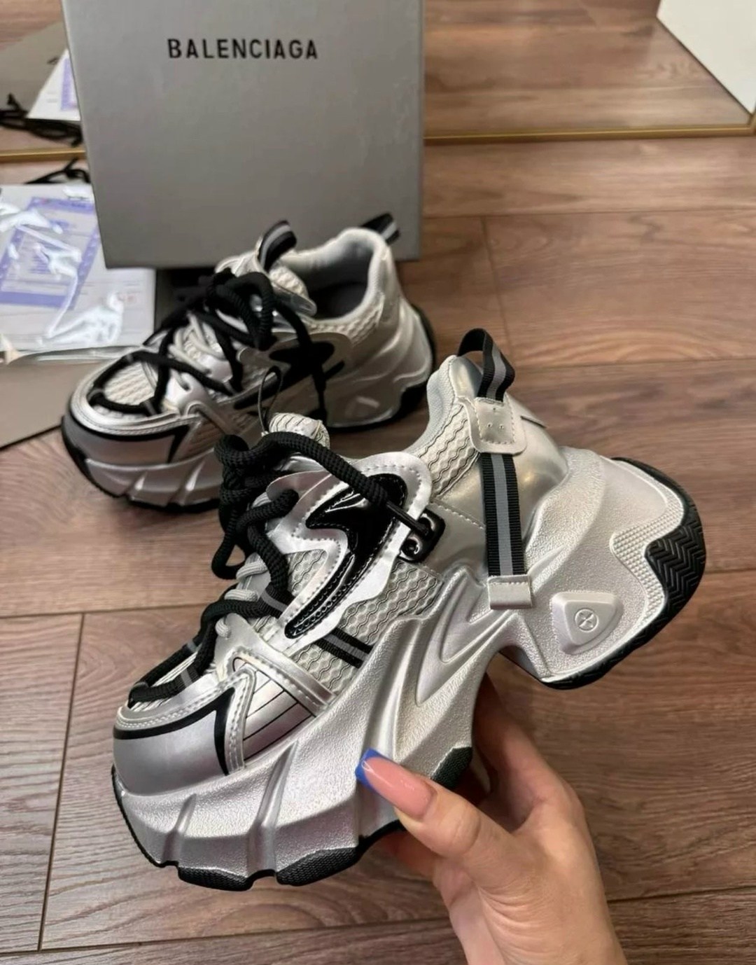 новая коллекция баленсиага 2026 кроссовки,кроссовки женские balenciaga,balenciaga кроссовки,женские кроссовки,кроссовки женские balenciaga 3xl sneaker premium