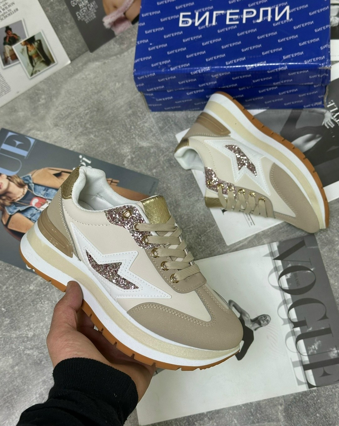 ,кроссовки женские,кроссовки модные,кроссовка,кроссовки модные женские