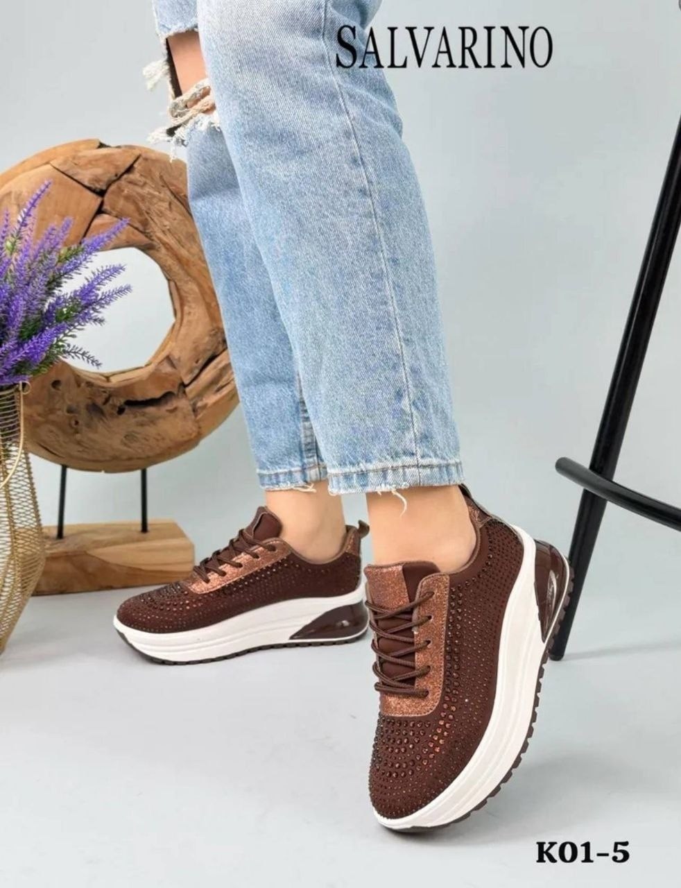 ,женские кроссовки,спортивная ,обуви,женская