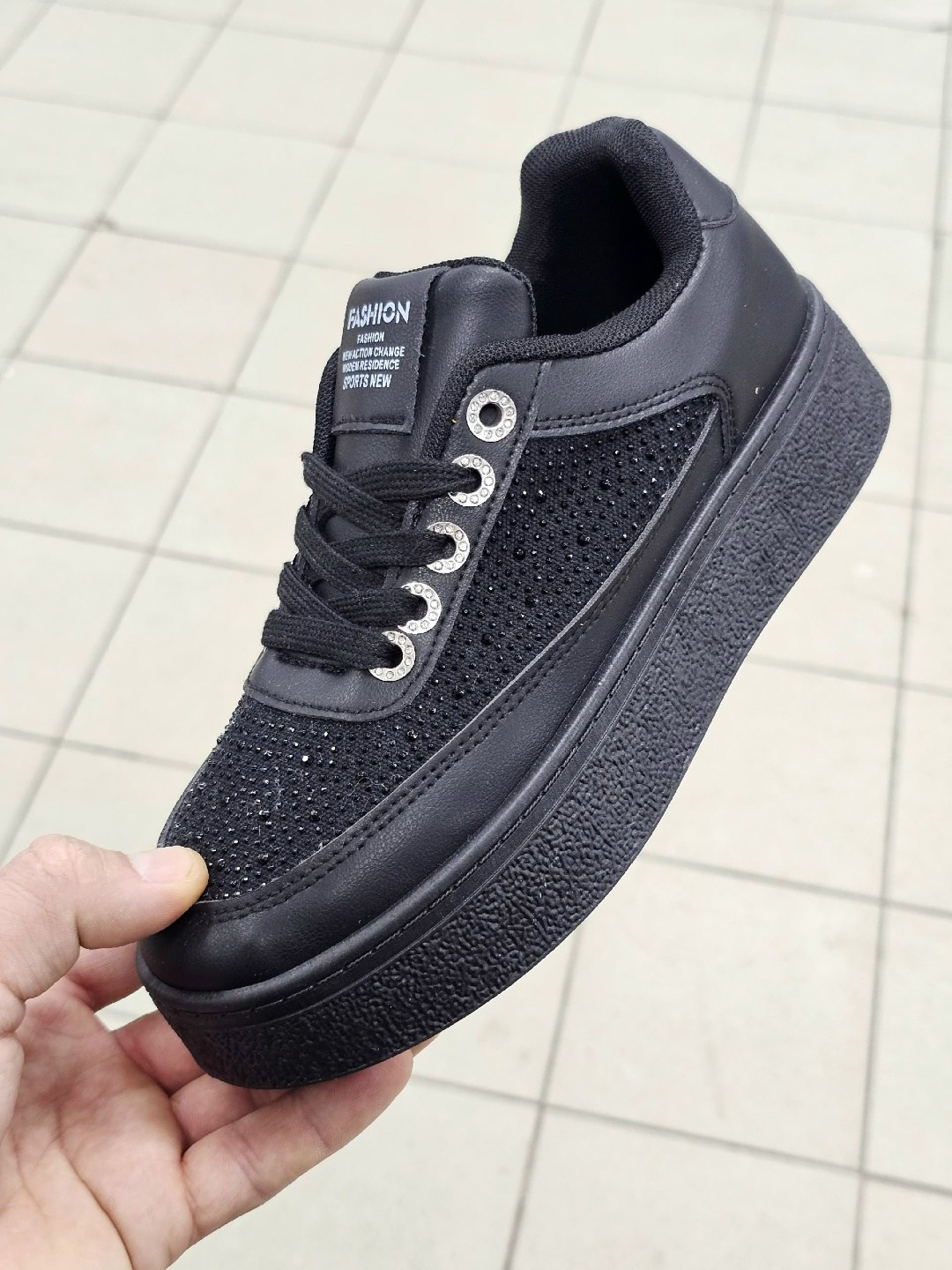 ,кроссовки женскиe, женская,спортивная ,кроссовки со стразами женские