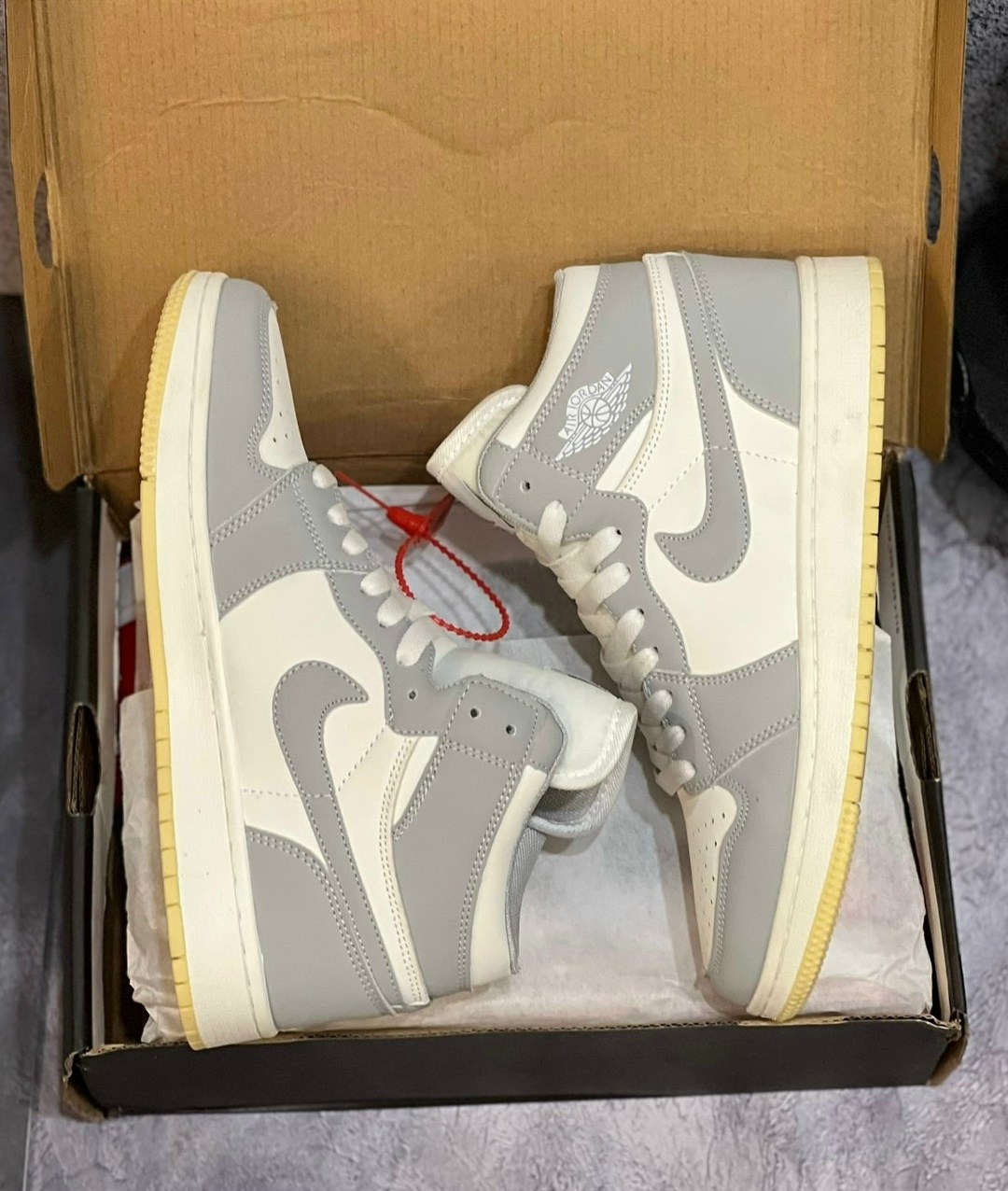 кроссовки,кроссовки nike air jordan 1 retro high og,nike air jordan 1 mid,nike air jordan 1 zoom cmft,зимние кроссовки nike air jordan 1 mid