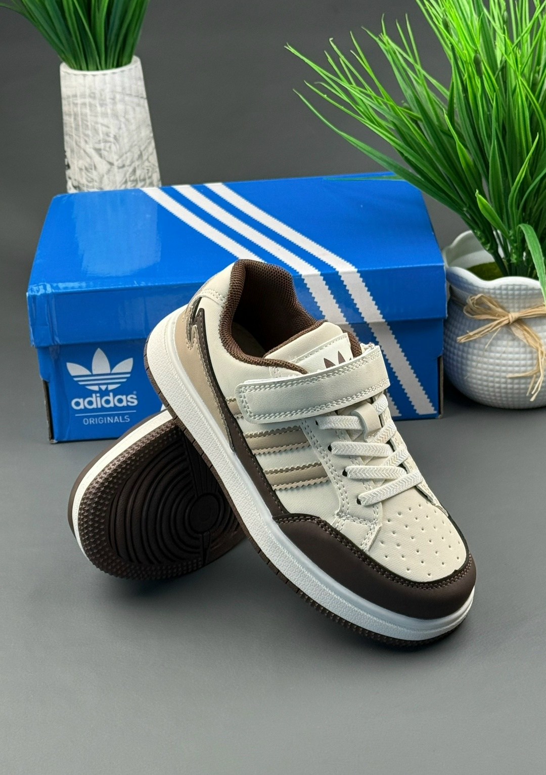 кроссовки эко,,adidas original,кроссовки эко кожа,детские кроссовки