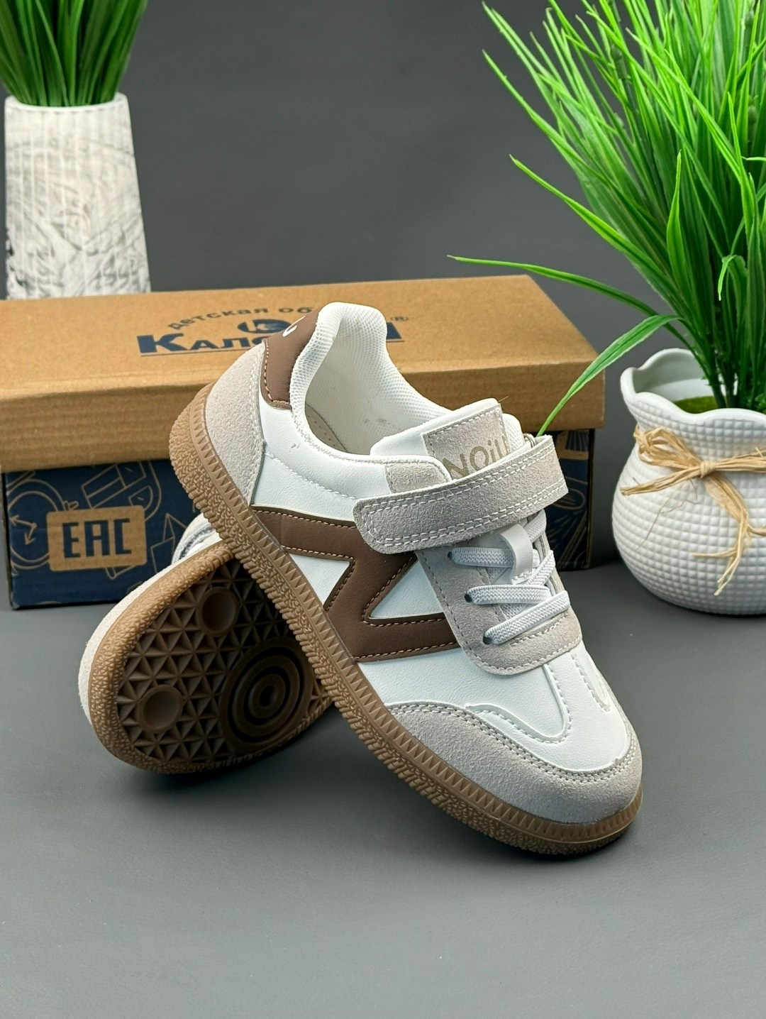 кроссовки эко,,adidas original,кроссовки эко кожа,детские кроссовки