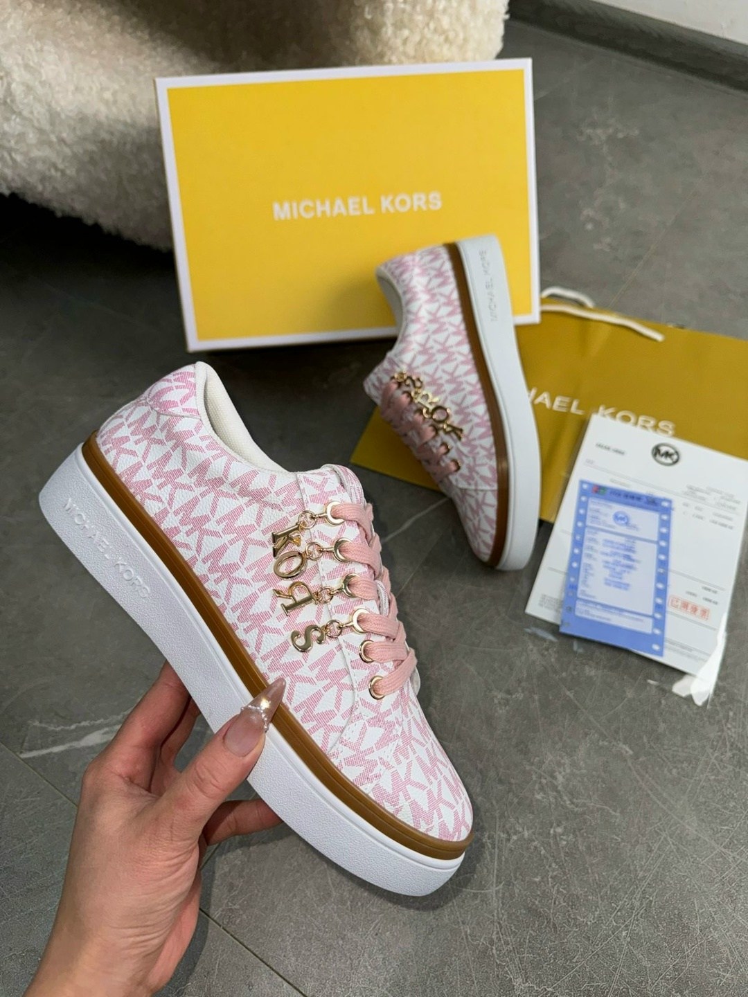 кеды женские michael kors,michael kors кроссовки женские,кеды michael kors,кроссовки michael kors,