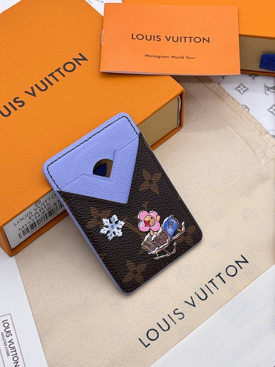 чехол iphone 11 pro louis vuitton,чехлы для мобильных телефонов,модные чехлы,louis vuitton модный,телефонный чехол