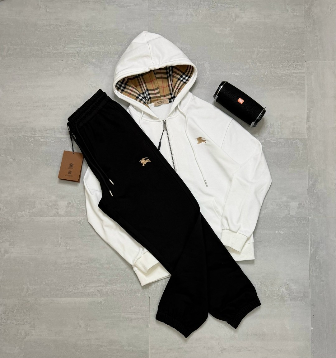 зип худи burberry,burberry hoodie,burberry zip up hoodie,zip hoodie burberry grey vintage,burberry hoodie grey zip