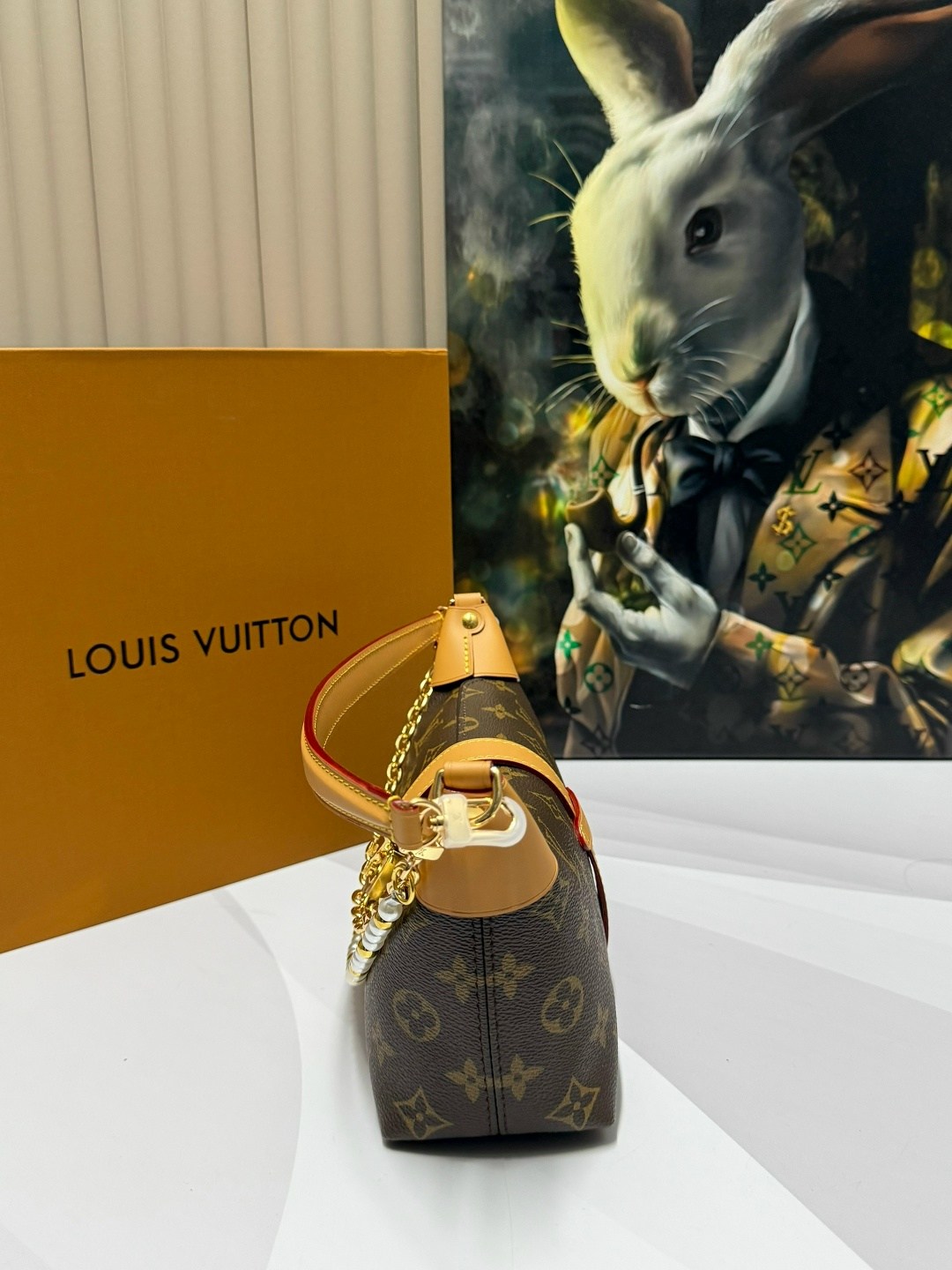 louis vuitton женская сумка,сумка louis vuitton,сумка луи виттон,louis vuitton сумка на плечо,сумка луи виттон полумесяц