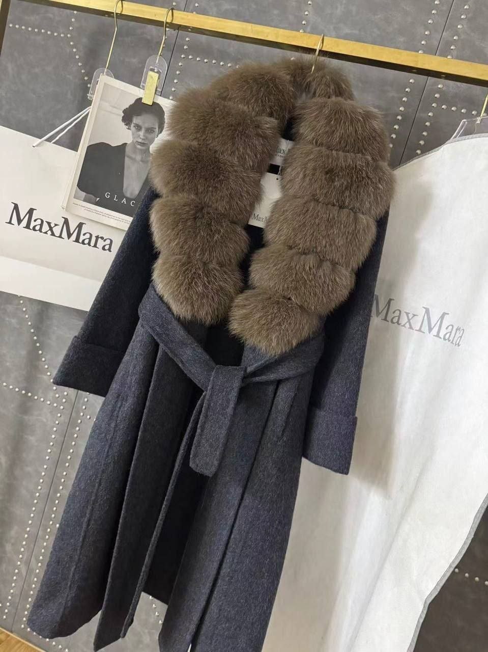 женское шерстяное пальто с большим воротником из лисьего меха,женское зимнее шерстяное пальто с мехом,женское шерстяное пальто с натуральным лисьим мехом,женское длинное шерстяное пальто с воротником