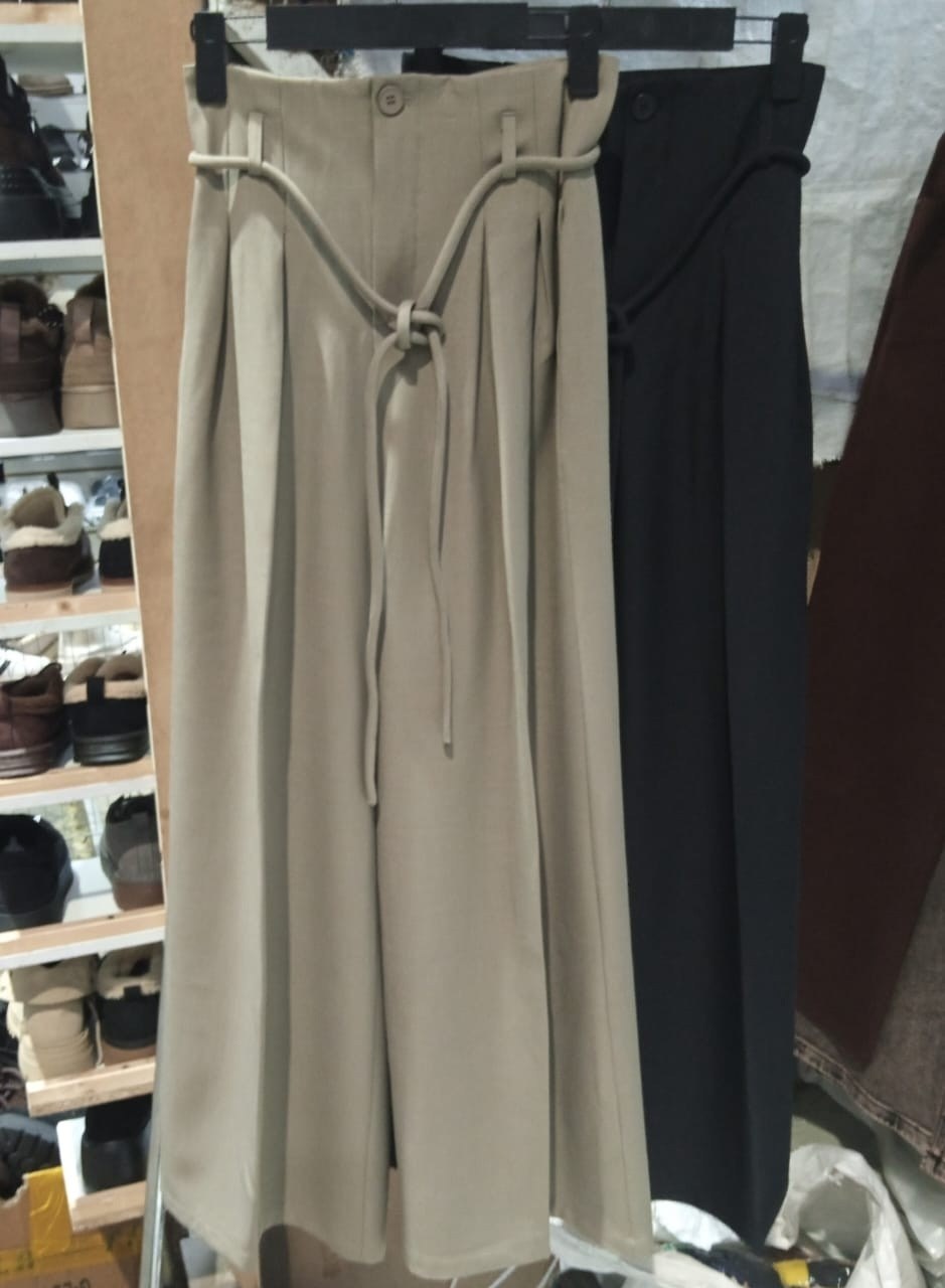 широкие брюки,брюки с широкими штанинами,женские широкие брюки,женские брюки палаццо,брюки женские классические с широкими штанинами