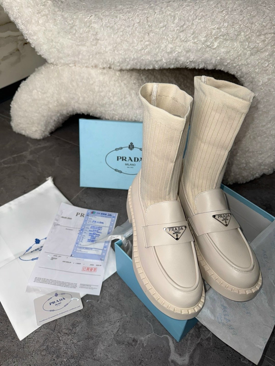 ,сапоги prada,ботинки prada,женские ботильоны prada,комбинированные ботинки прада