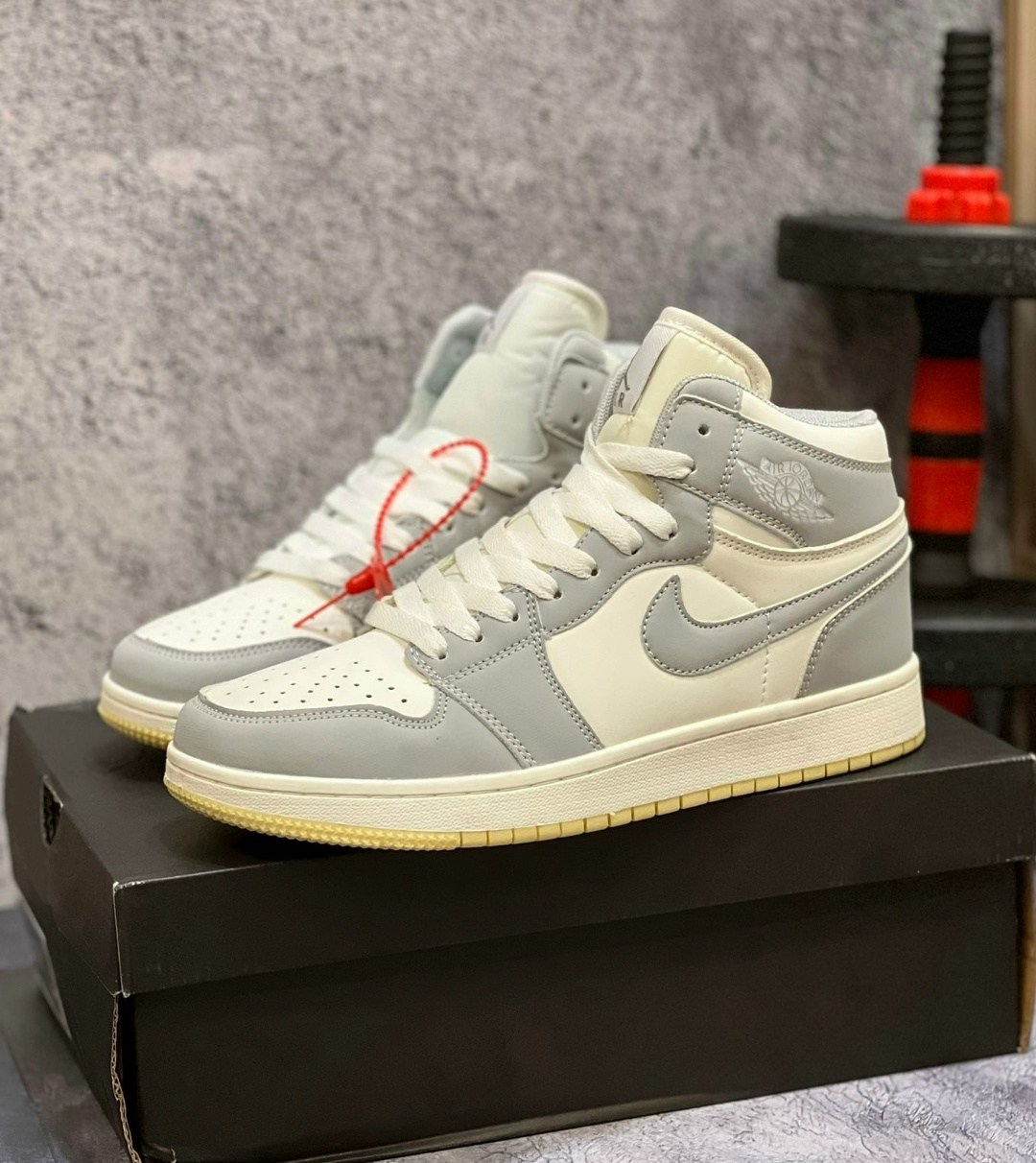 кроссовки,кроссовки nike air jordan 1 retro high og,nike air jordan 1 mid,nike air jordan 1 zoom cmft,зимние кроссовки nike air jordan 1 mid