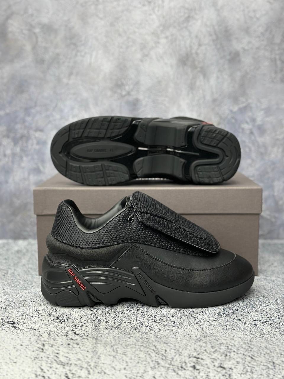 кроссовки raf simons antei,raf simons (runner) кроссовки ante,кроссовки raf simons anteir oversized sneaker,кроссовки raf simons (runner) antei чёрный,кроссовки raf simons runner antei