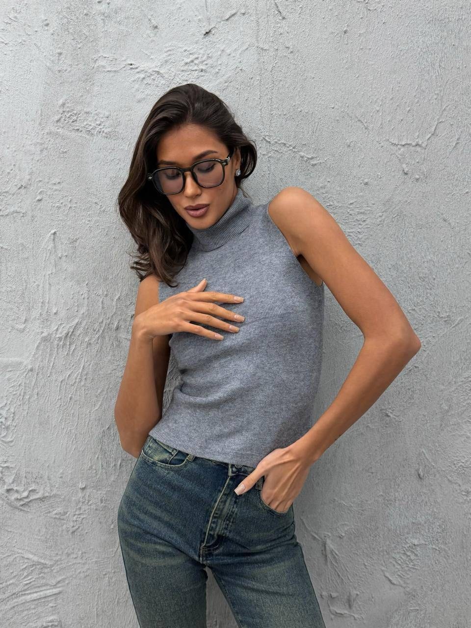 топ женский salset бордовый,топ женский бордовый без рукавов,топ вязаный,топ женский,кроп-топ женский бордовый