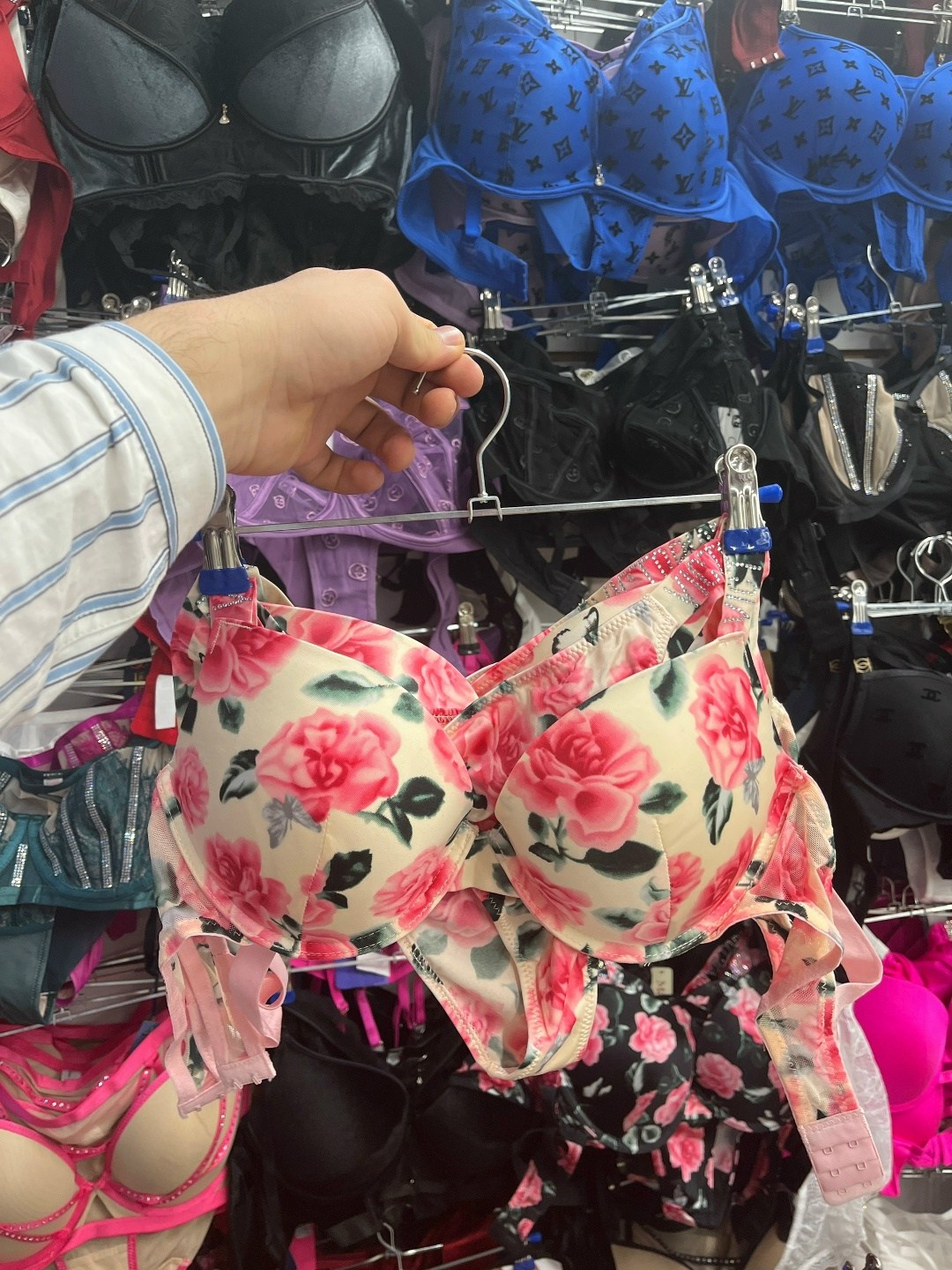 бюстгальтер,комплект бюстгальтер,бюстгальтер для женщин,комплект нижнего белья,комплект нижнего белья женские