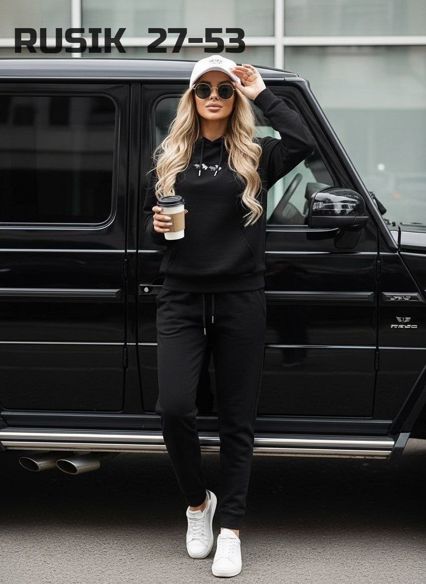 бежевый спортивный костюм,костюм спортивный женский бежевый с капюшоном,женский спортивный костюм,костюм спортивный,костюм женский на флисе