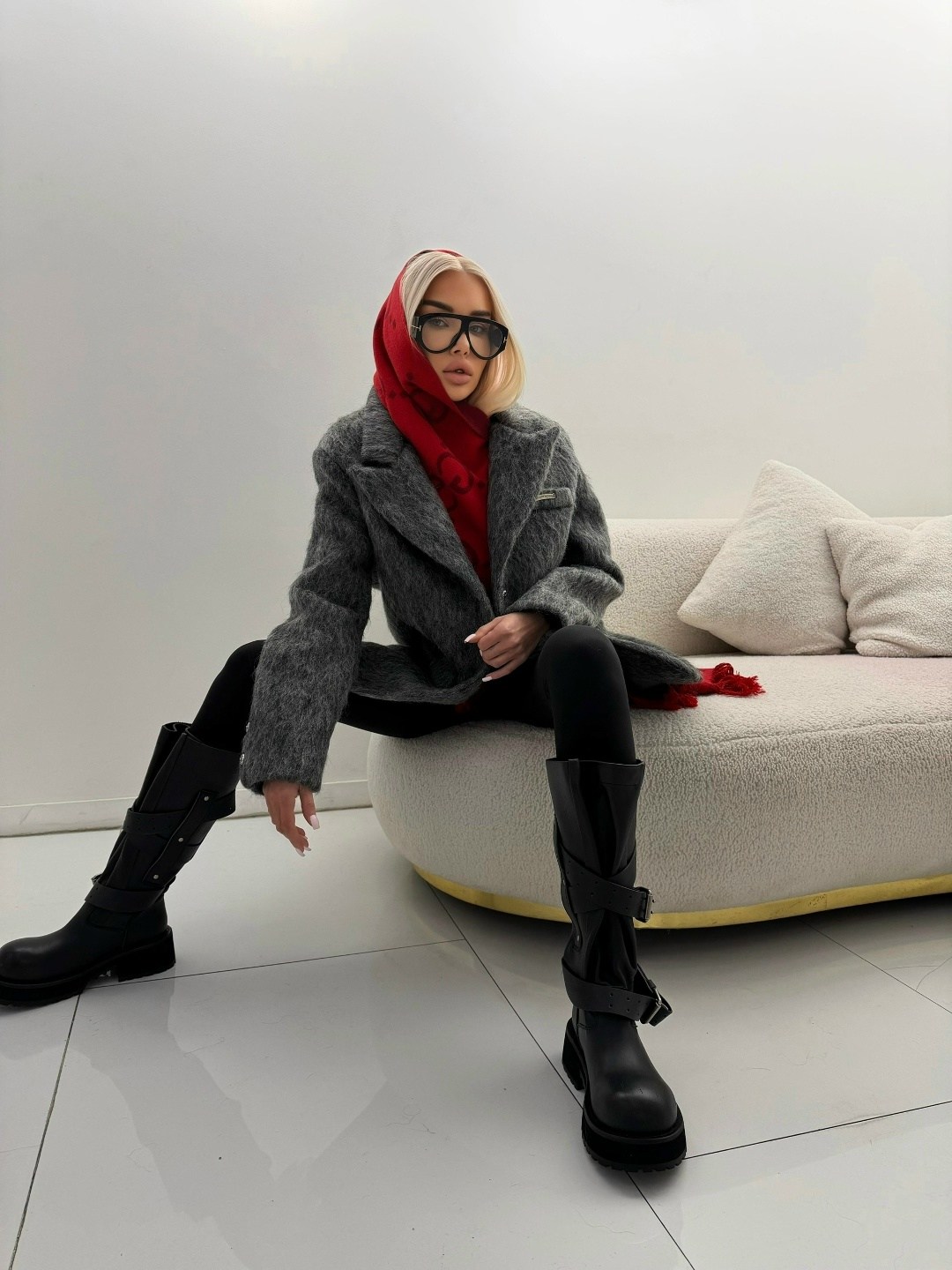 стильные образы,серое пальто,мода модная,мода стиль