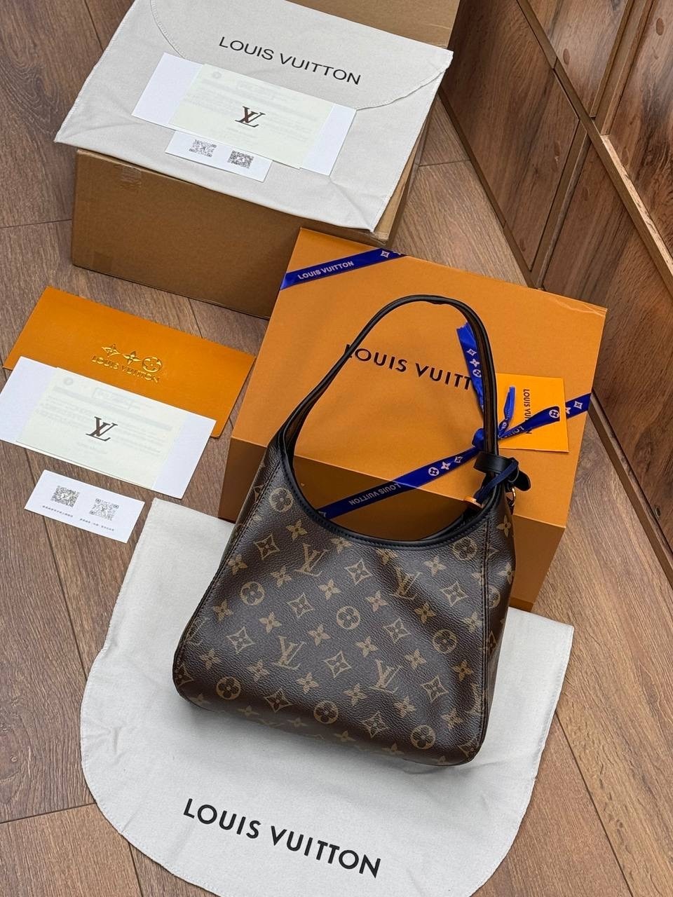 сумка на плечо louis vuitton,louis vuitton сумка,сумка луи виттон,сумочка луи виттон,сумка луи виттон женская