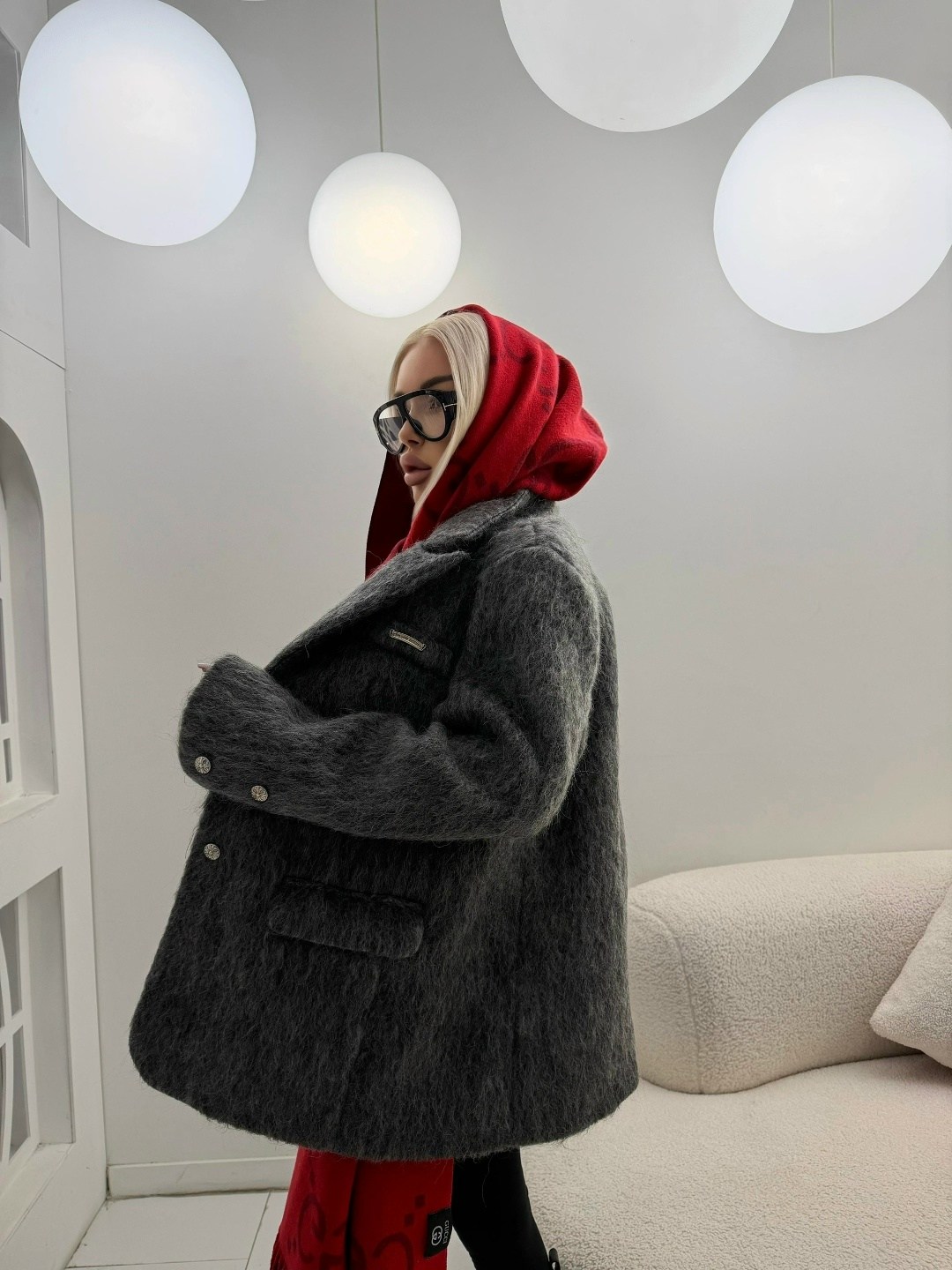 стильные образы,серое пальто,мода модная,мода стиль