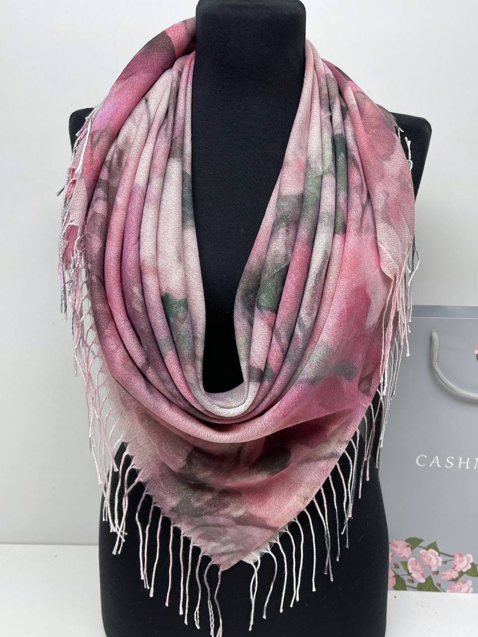 платки тонкие женские,платки шарф,платки тонки,женские платки,кашемировый платок