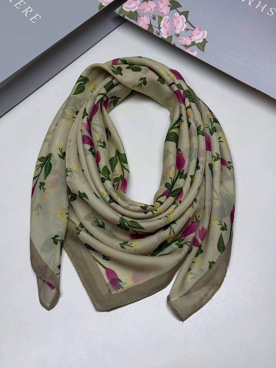 шарфы и платки,платки женские,платок тонкий женский,платки,платки люкс