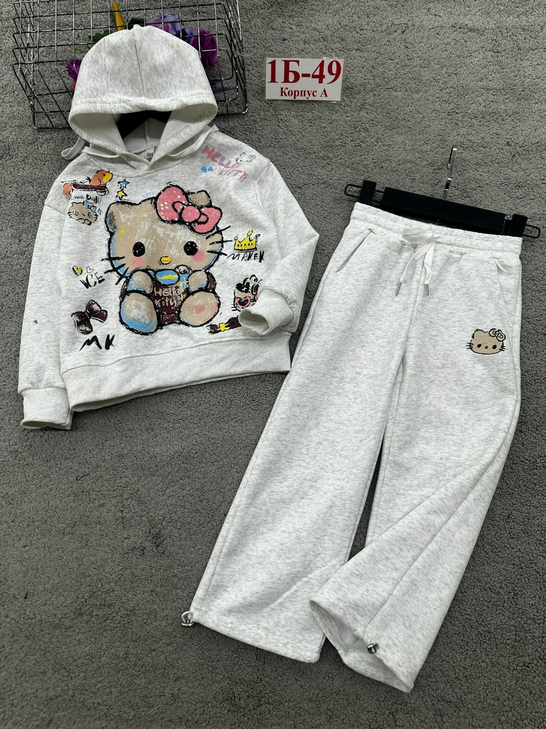 костюм детский,костюм на флисе,костюм для девочек,спортивные костюм,детские костюмы