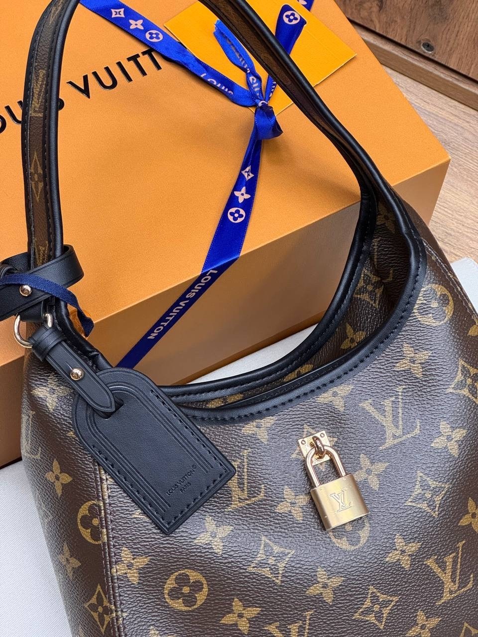 сумка на плечо louis vuitton,louis vuitton сумка,сумка луи виттон,сумочка луи виттон,сумка луи виттон женская