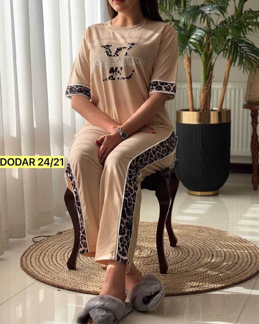 женские костюмы двойка,женский костюм,стильные костюмы,костюм спортивный женский,костюм домашний женский