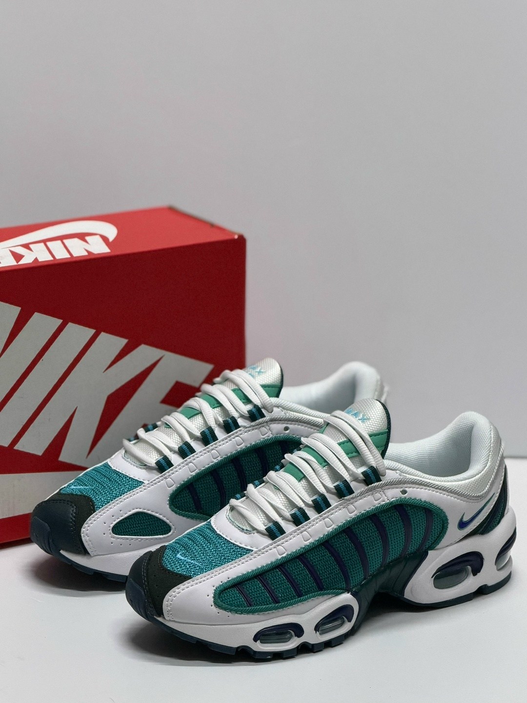 мужские кроссовки nike air max tailwind 4,кроссовки nike air max tailwind 4,nike кроссовки air max tailwind 4 'spirit teal',nike air max tailwind 4,nike air max tailwind