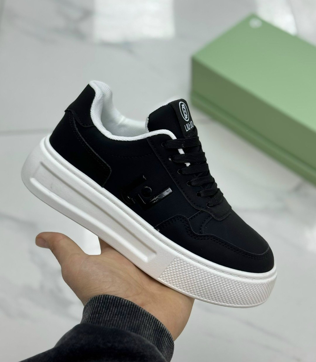 ,кроссовки женские,кроссовки модные,кеды кроссовки,женская