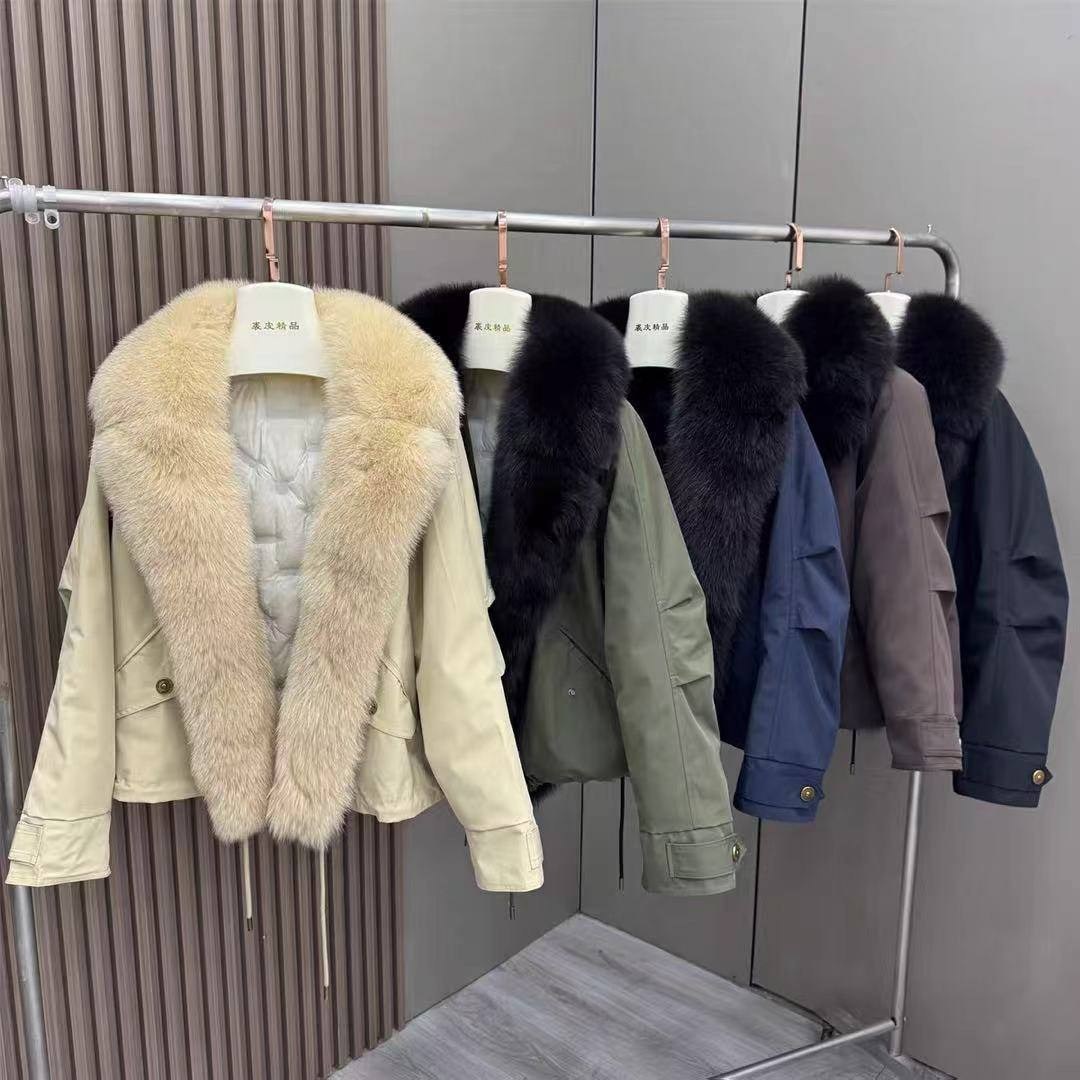 пуховики с натуральным мехом,модные пуховики с мехом,пуховики с мехом,пуховик женский,куртка с натуральным мехом