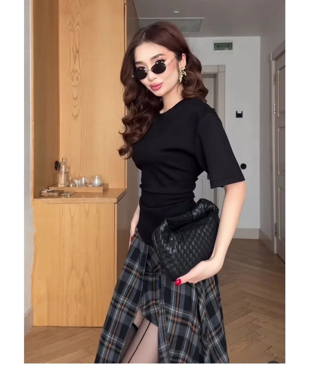 длинная юбка в клетку,юбка модный стиль,юбка в клетку,модная юбка,клетчатая юбка