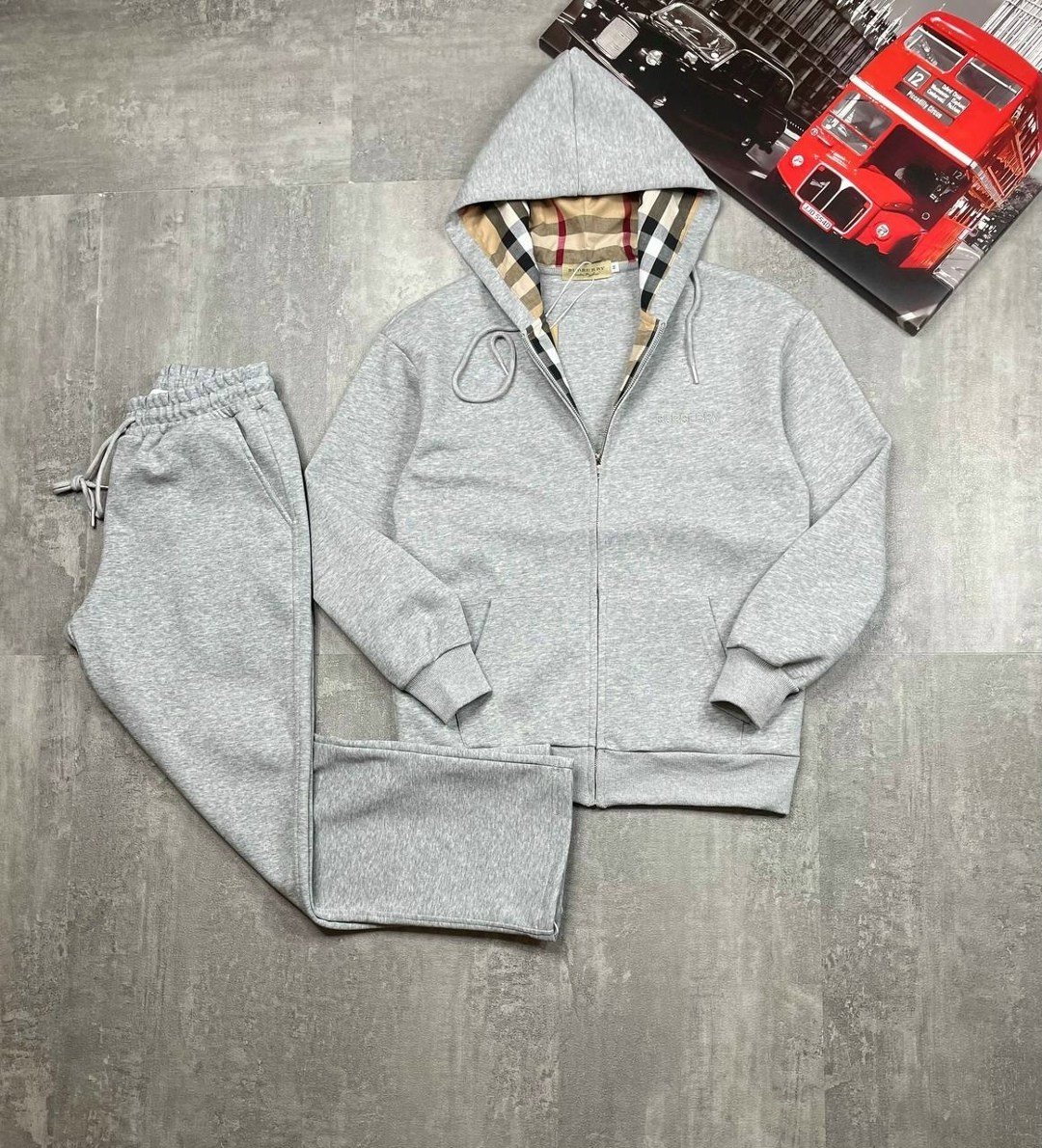 зип худи burberry,спортивный костюм brunello cucinelli,burberry hoodie,zip hoodie burberry grey vintage,спортивный костюм барбери