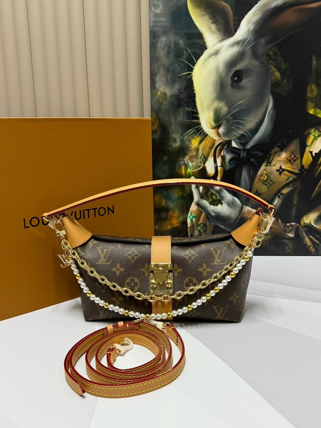 louis vuitton женская сумка,сумка louis vuitton,сумка луи виттон,louis vuitton сумка на плечо,сумка луи виттон полумесяц