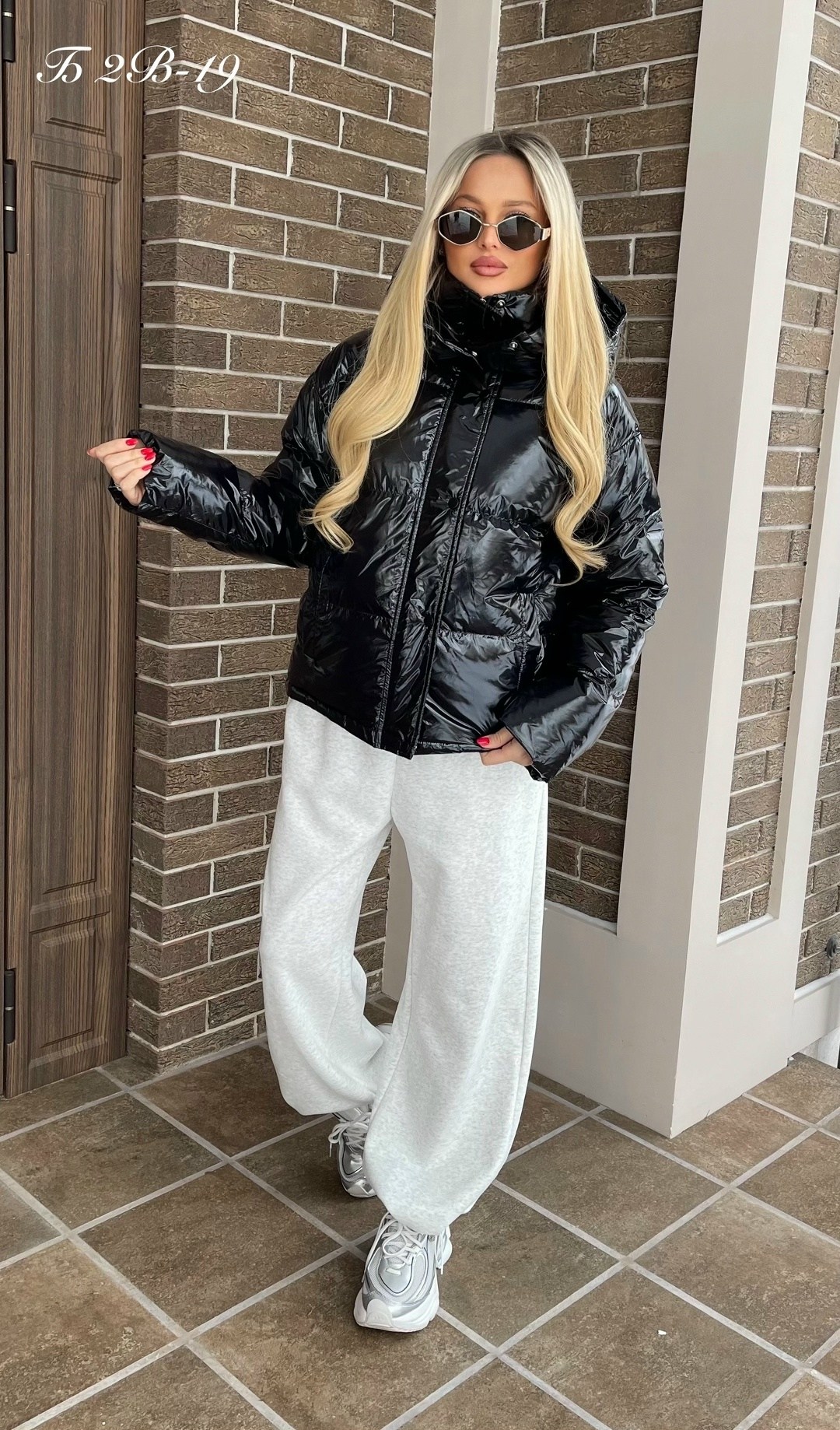 куртка женская,куртка,лаковая куртка,женская стильная куртка из глянцевой плащевки черная,демисезонная куртка женская