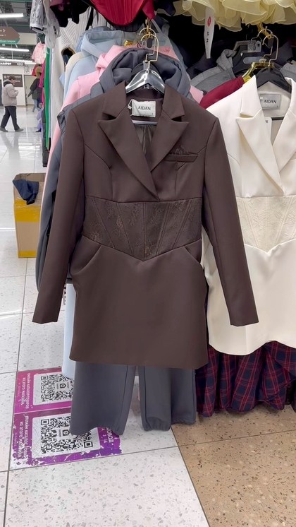 костюм женский,женский костюм из двух предметов,костюм тройка женский,жакет стильный,женский брючный костюм