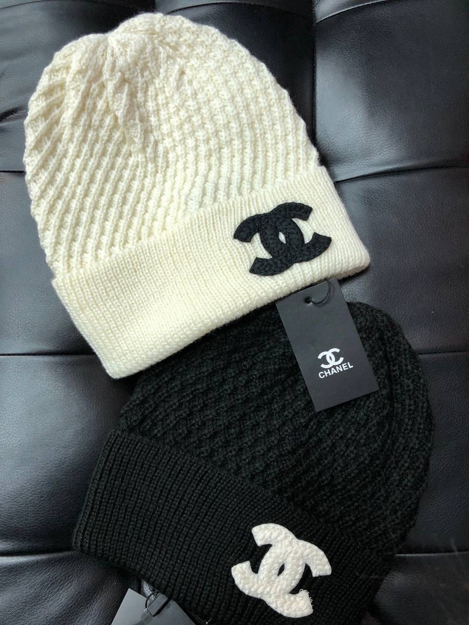 шапка chanel,модная вязаная шапка в стиле chanel copy 1:1,вязаная шапка chanel,вязаные эластичные шапки bini chanel,шапка-бини шерстяная chanel