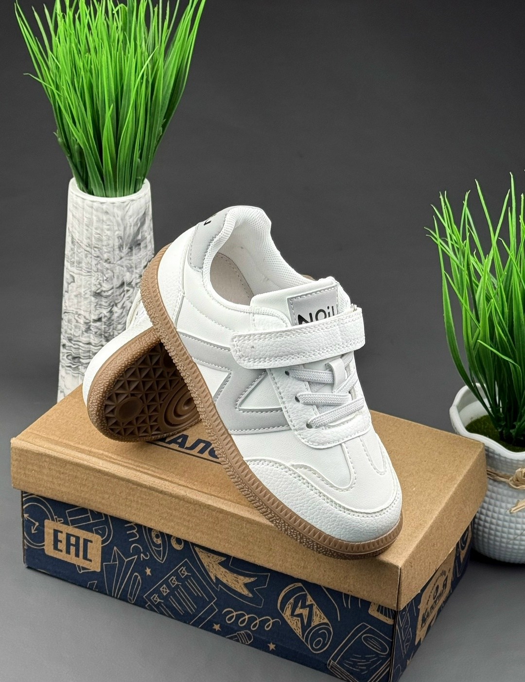 кроссовки эко,,adidas original,кроссовки эко кожа,детские кроссовки